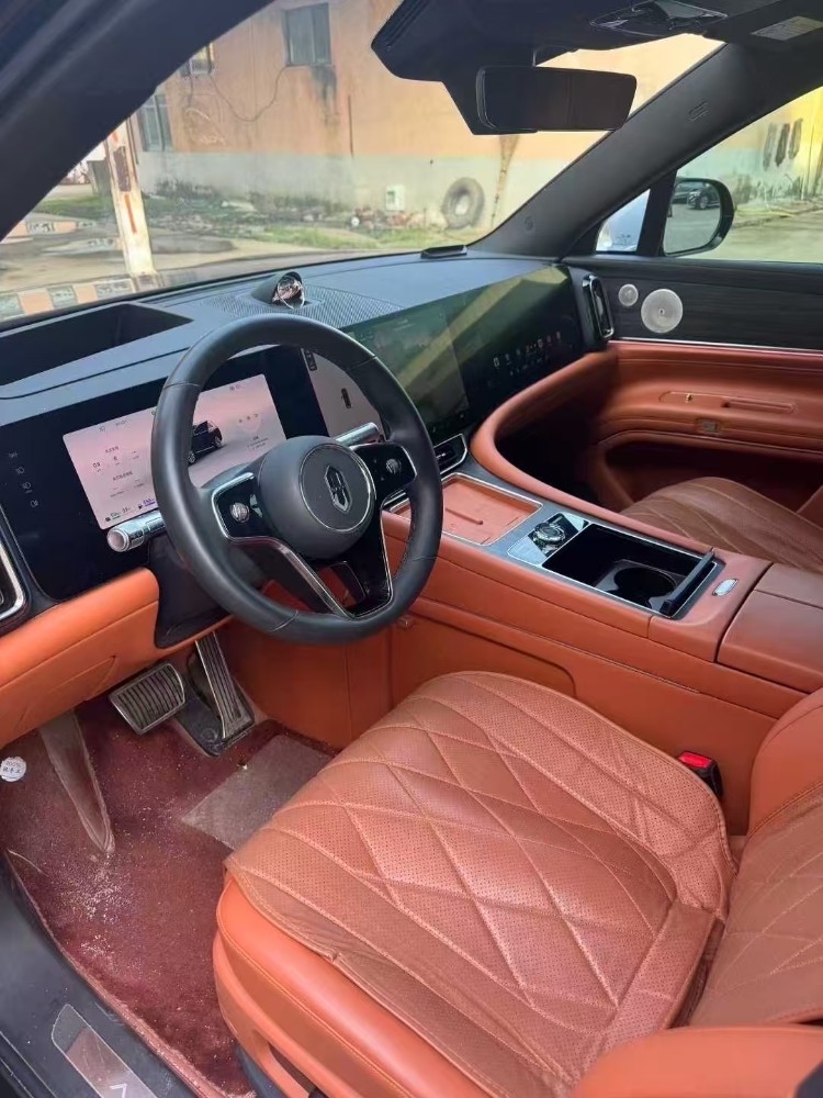 济宁24年华为智选赛力斯9