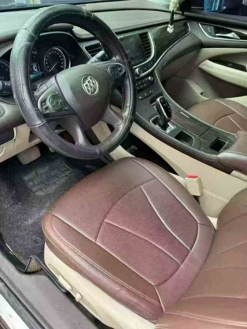 湘潭16年别克君越6