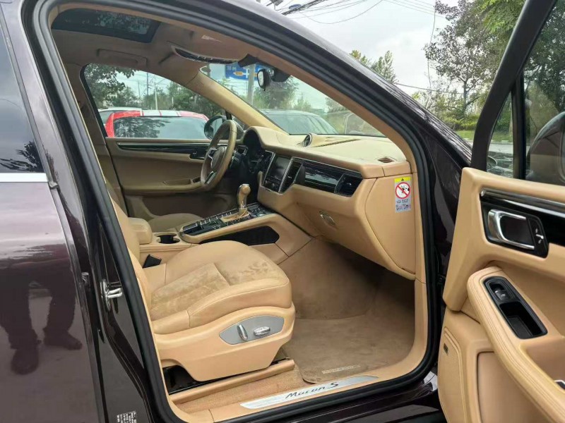 徐州14年保时捷Macan7