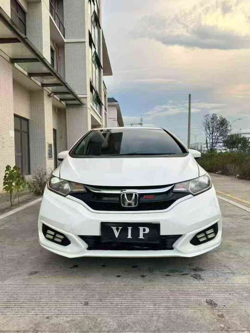 钦州19年本田飞度1