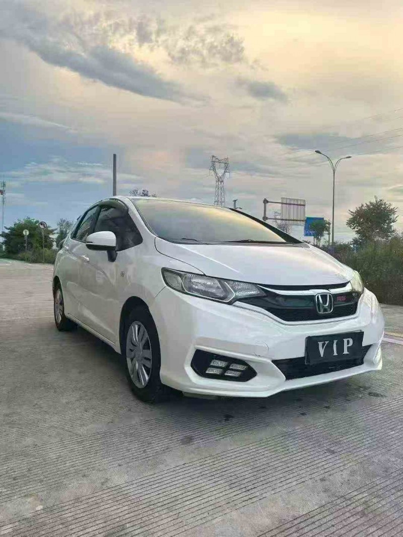 钦州19年本田飞度2