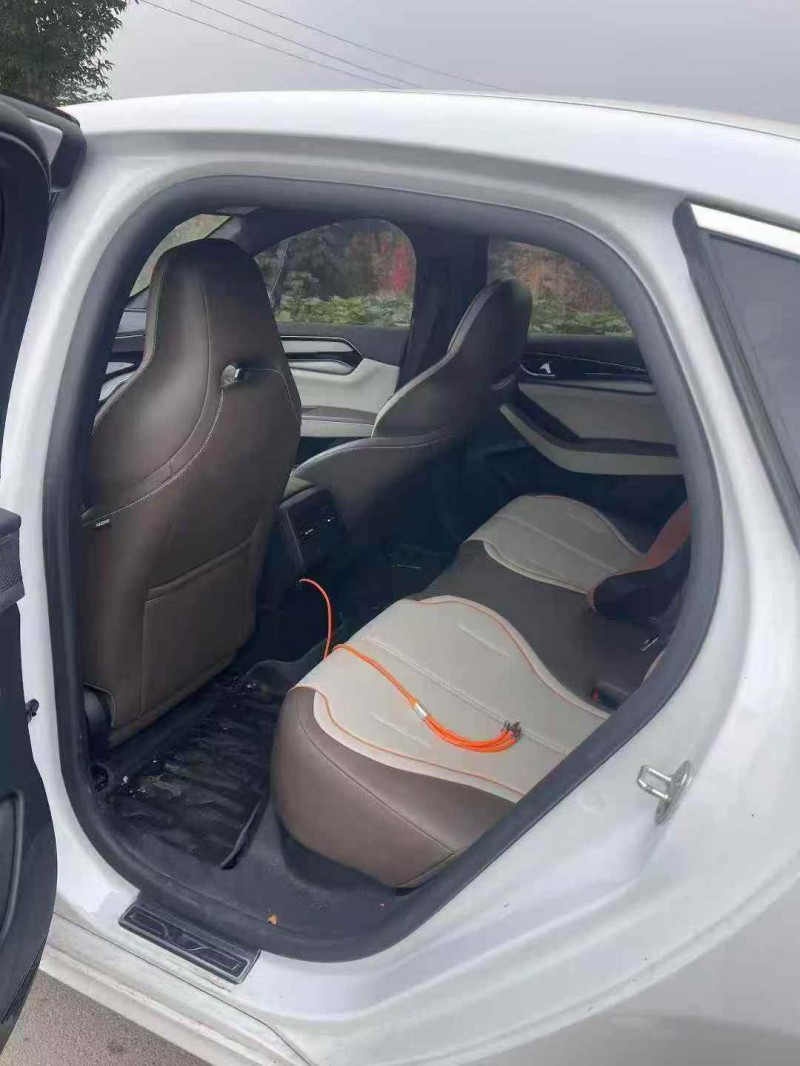 济南25年比亚迪秦5