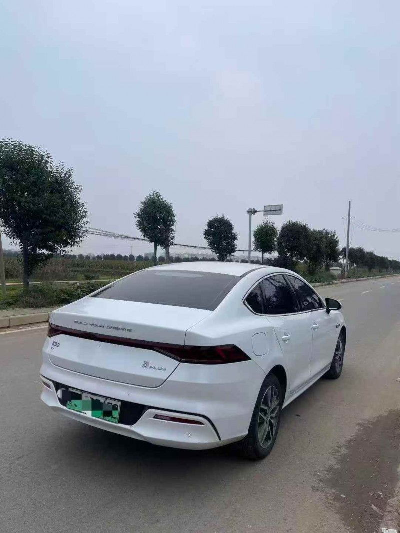 济南25年比亚迪秦6