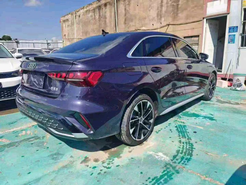 玉溪25年奥迪A38