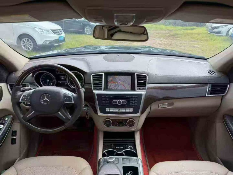 临沧13年奔驰GL6