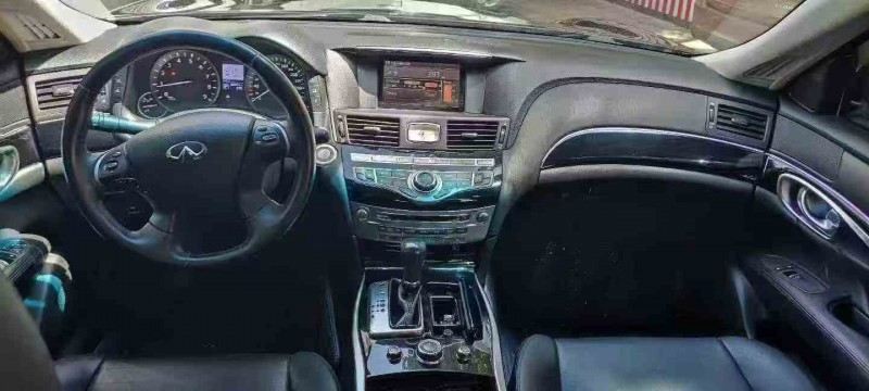 保山17年英菲尼迪Q704