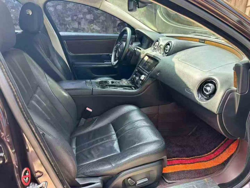 防城港14年捷豹XJL6