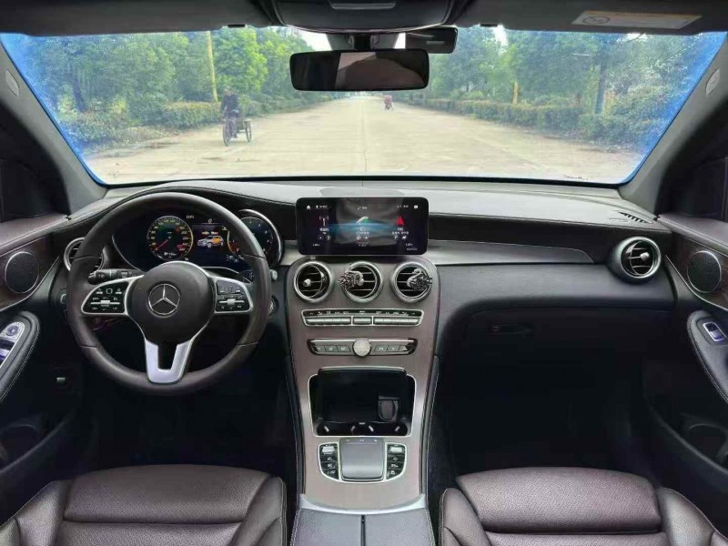 无锡21年奔驰GLC4