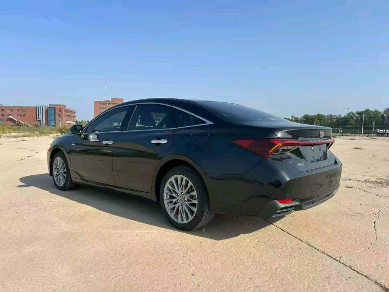 唐山25年丰田亚洲龙7