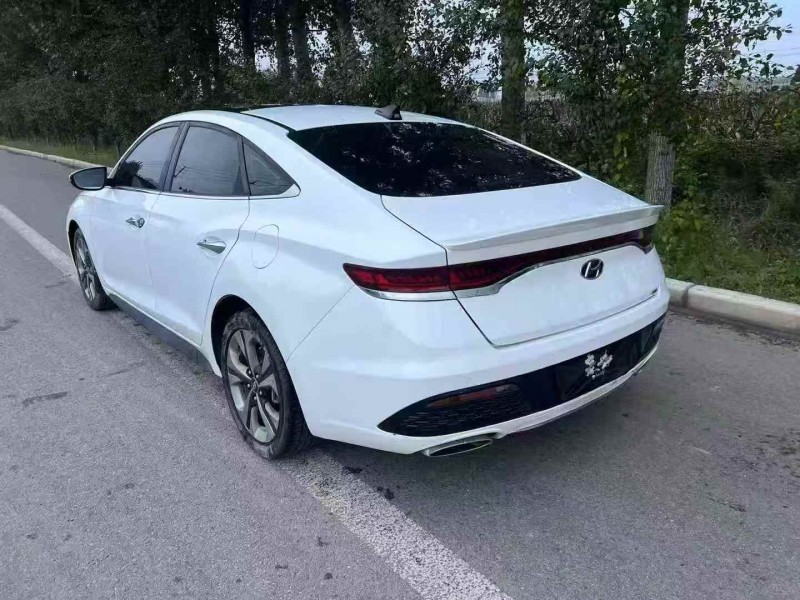 枣庄21年现代菲斯塔7