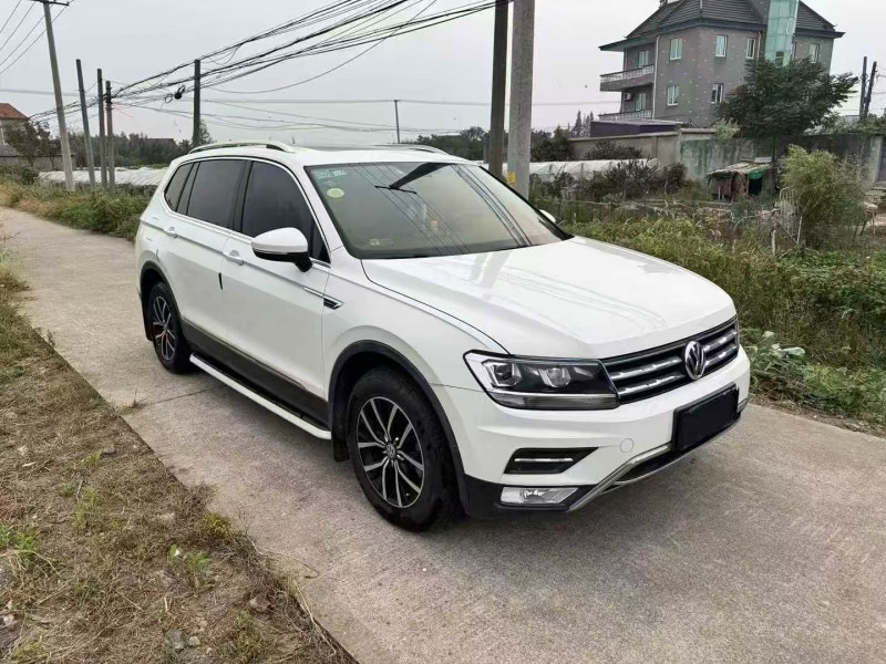 嘉兴17年大众途观3