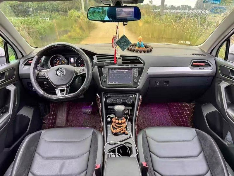 嘉兴17年大众途观5