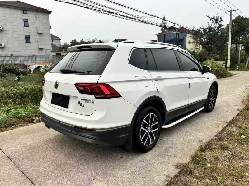 嘉兴17年大众途观7