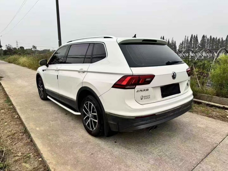 嘉兴17年大众途观8