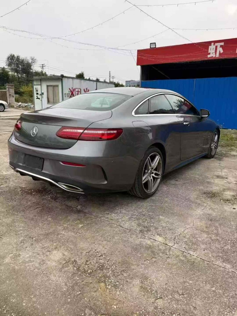 青岛20年奔驰E7