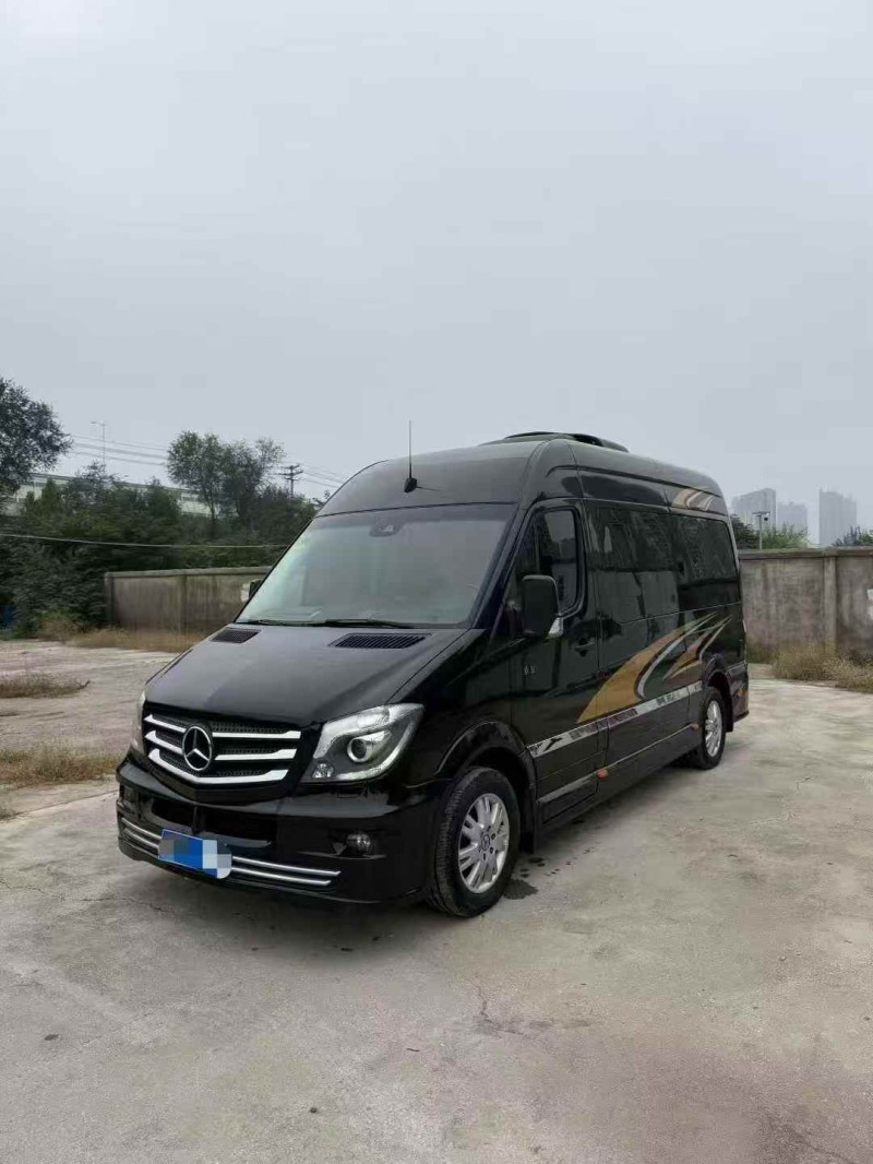 枣庄18年奔驰斯宾特2