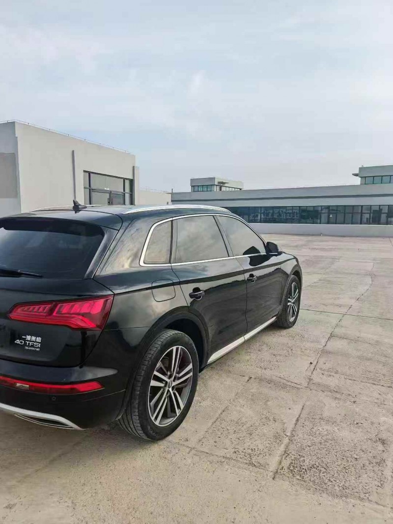 潍坊20年奥迪Q58