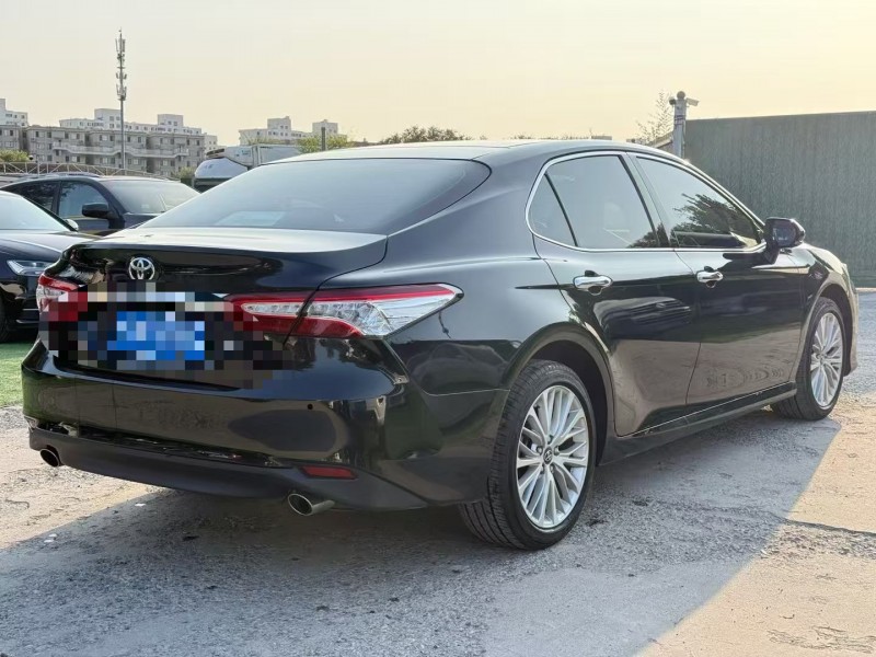 沧州20年丰田凯美瑞7