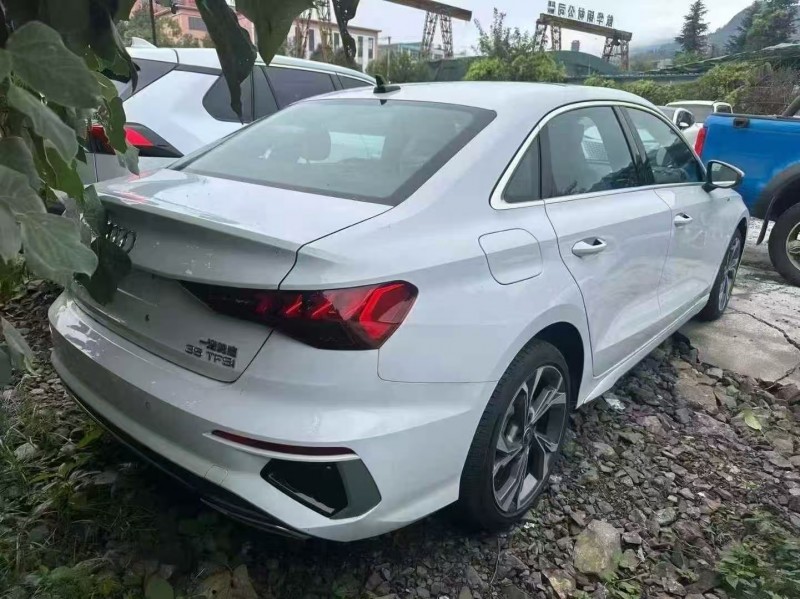 重庆25年奥迪A35