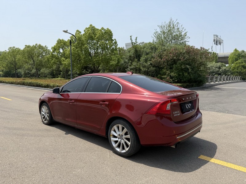 盐城14年沃尔沃S60L8