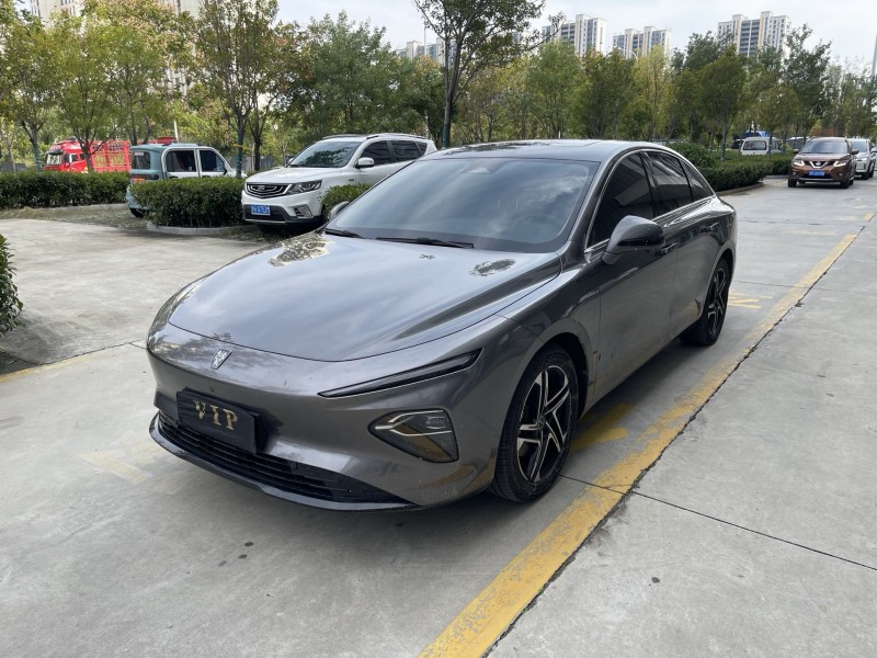 济宁24年荣威D72