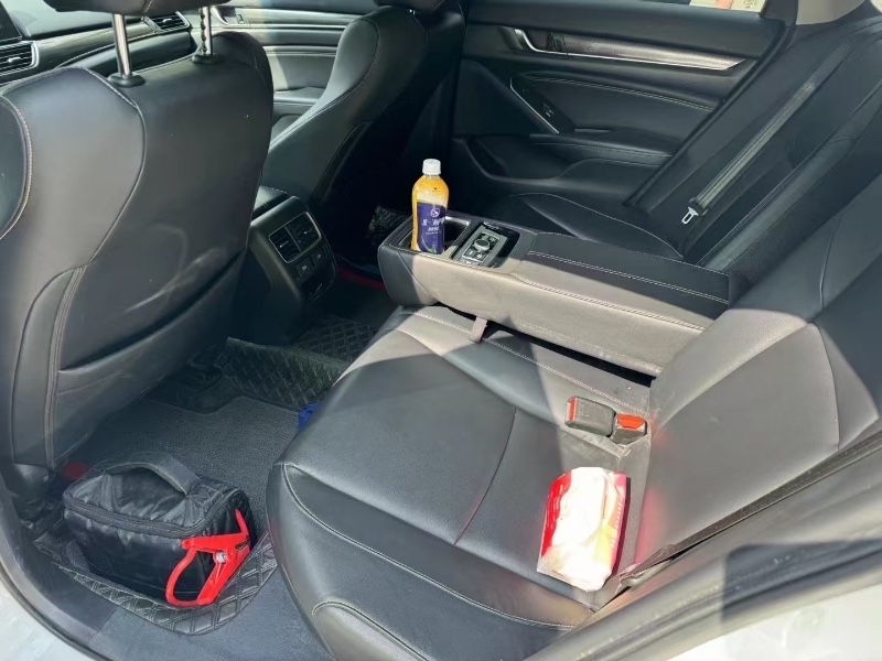 聊城22年本田雅阁5