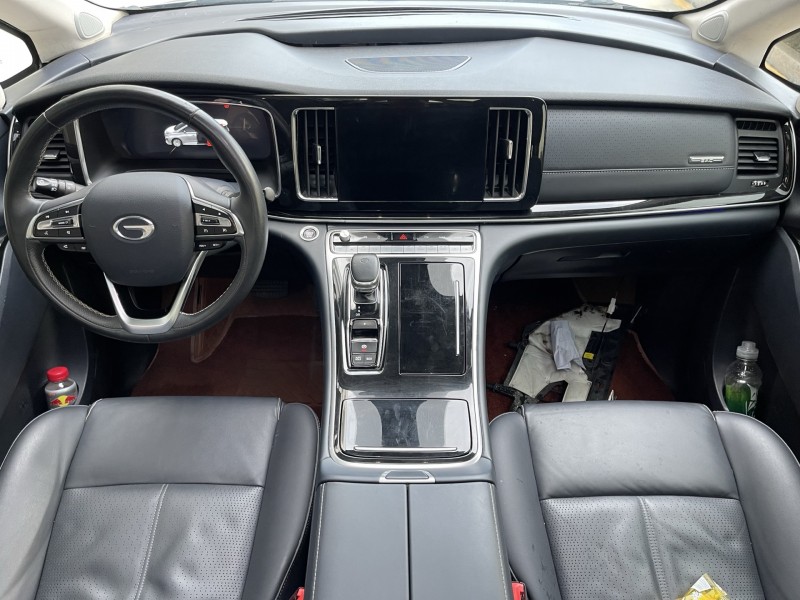 济宁23年传祺M86