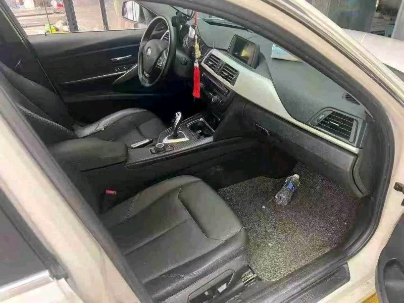 宁波14年宝马3系4