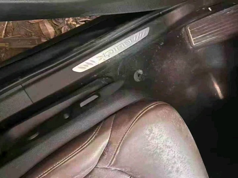 金华18年别克昂科威3