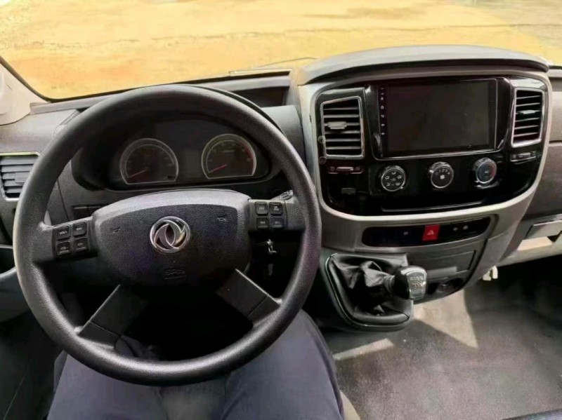 滨州22年东风御风7