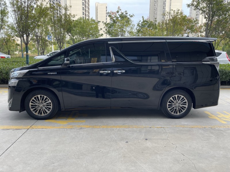 济宁20年丰田威尔法7