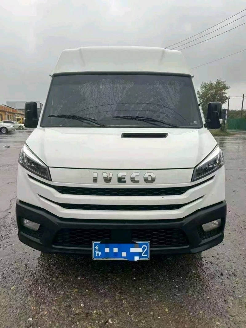 滨州24年依维柯得意1