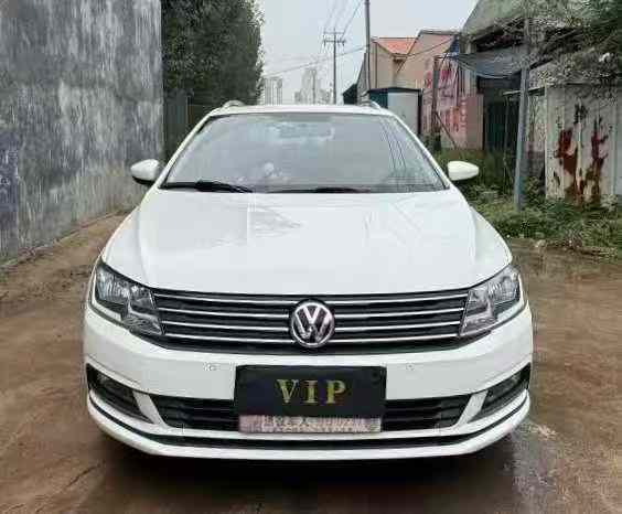 青岛18年大众朗行1