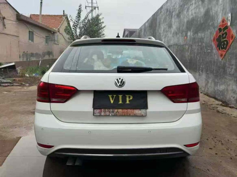 青岛18年大众朗行6