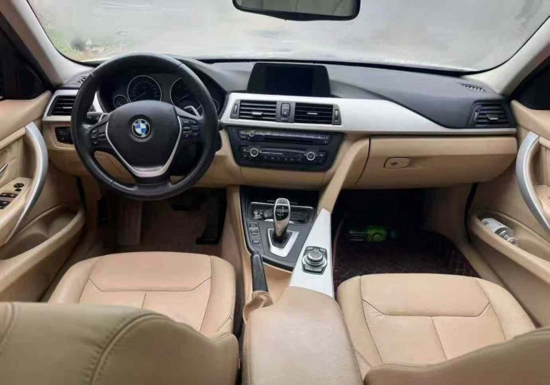 青岛17年宝马3系4