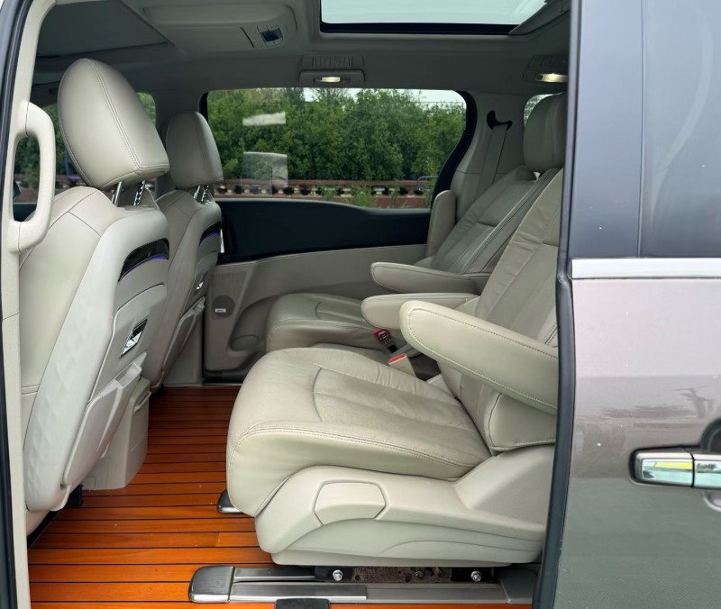 青岛15年别克GL85