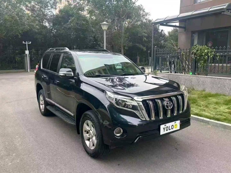 徐州16年丰田普拉多2