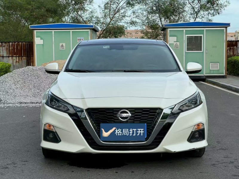 东莞22年日产天籁1