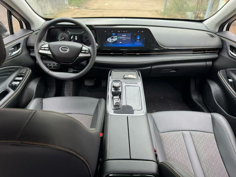 青岛25年传祺埃安S4