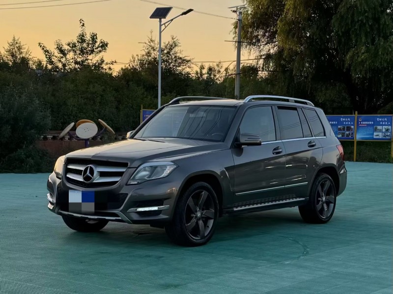 青岛13年奔驰GLK3