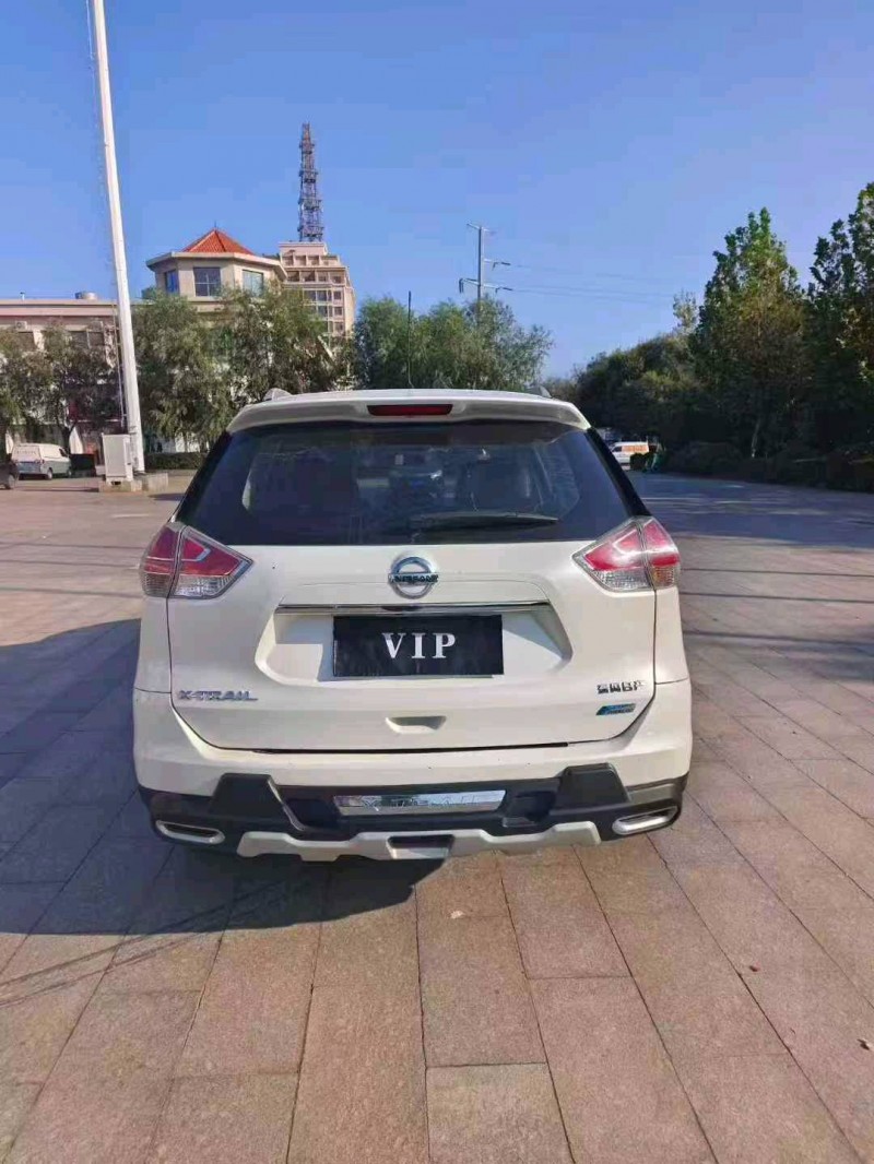 沧州16年日产奇骏2