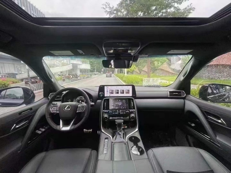 深圳25年雷克萨斯LX4