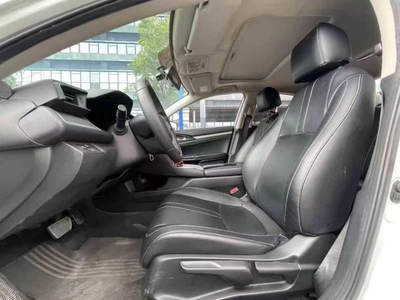 东莞18年本田思域4