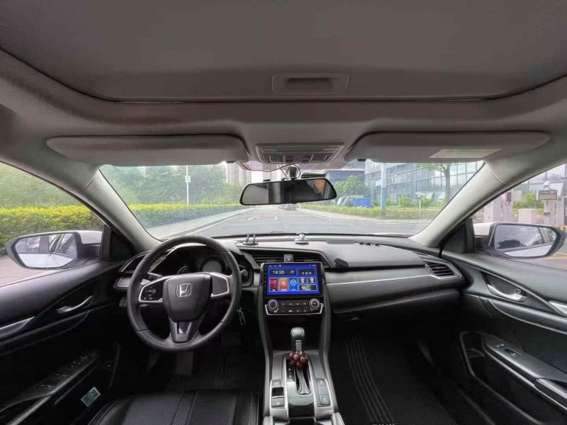 东莞18年本田思域6