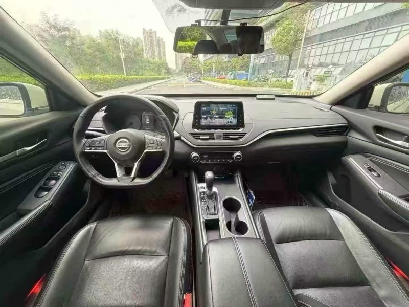 东莞20年日产天籁6