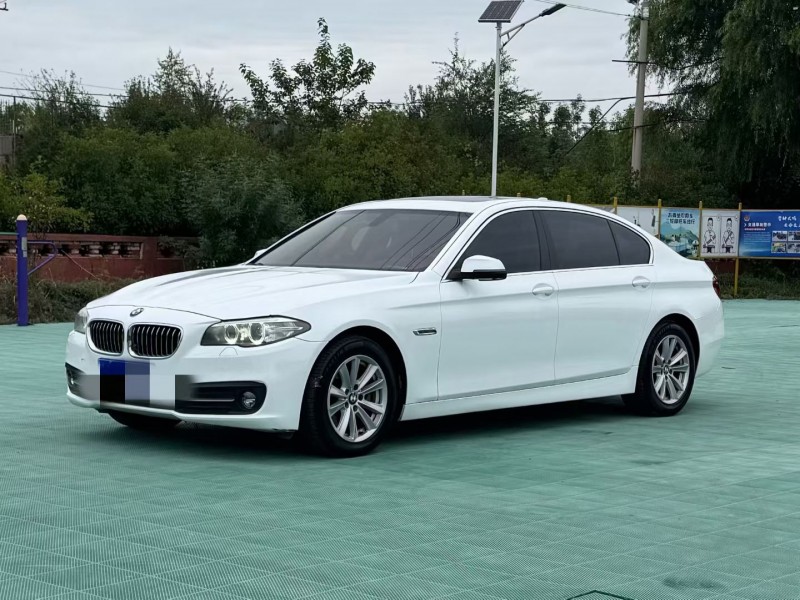 青岛16年宝马5系3