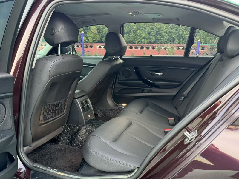 青岛16年宝马3系5