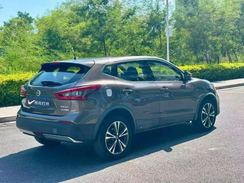 东莞20年日产逍客7