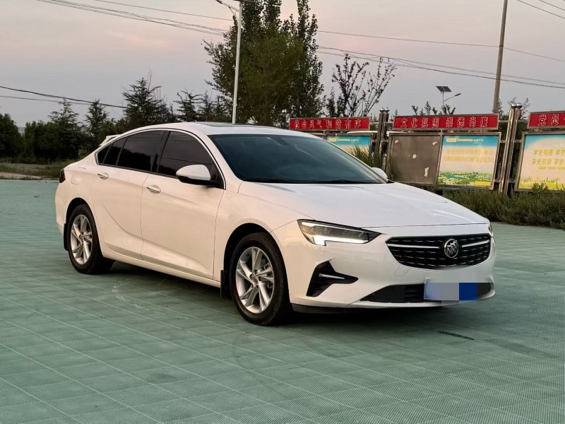 青岛22年别克君威2