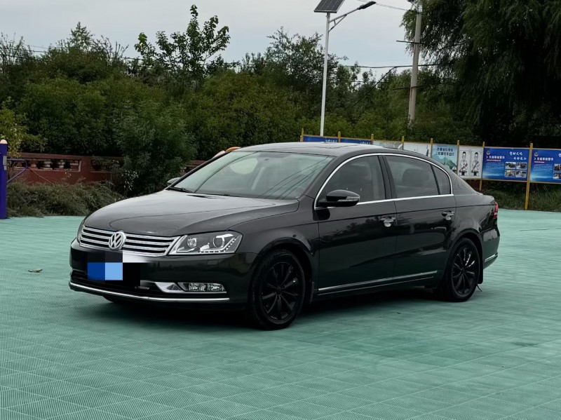 青岛16年大众迈腾3